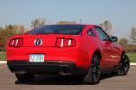 Ford Mustang V6 2012 года